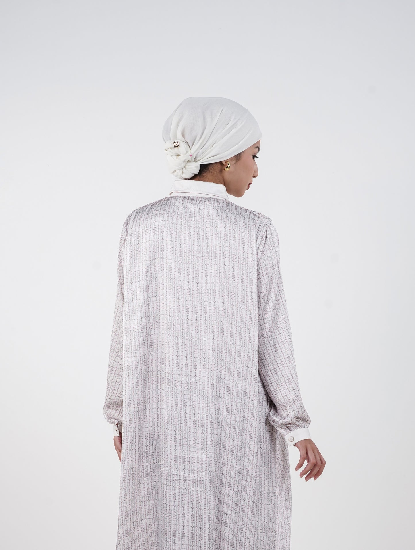 ALMINA GAMIS
