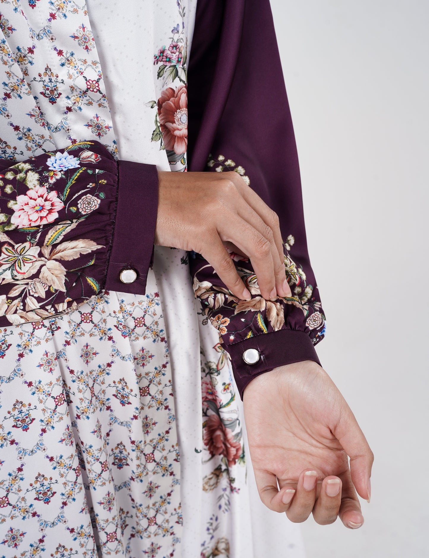 ALZURA GAMIS