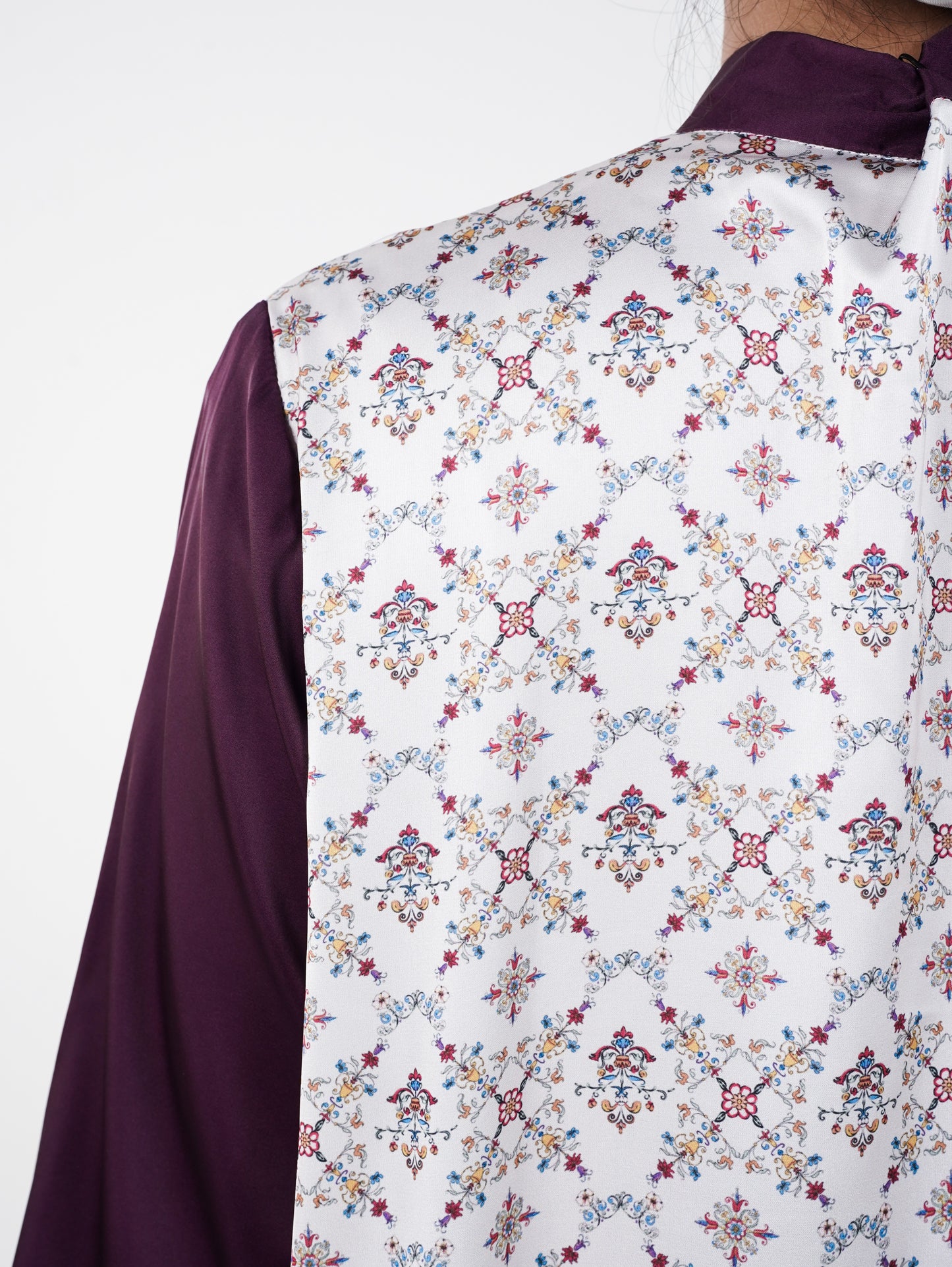ALZURA GAMIS
