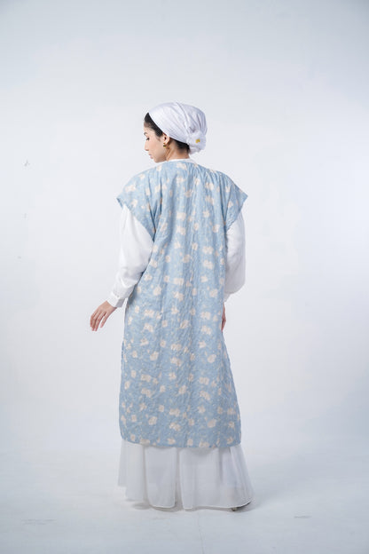 OUTER AURAYA
