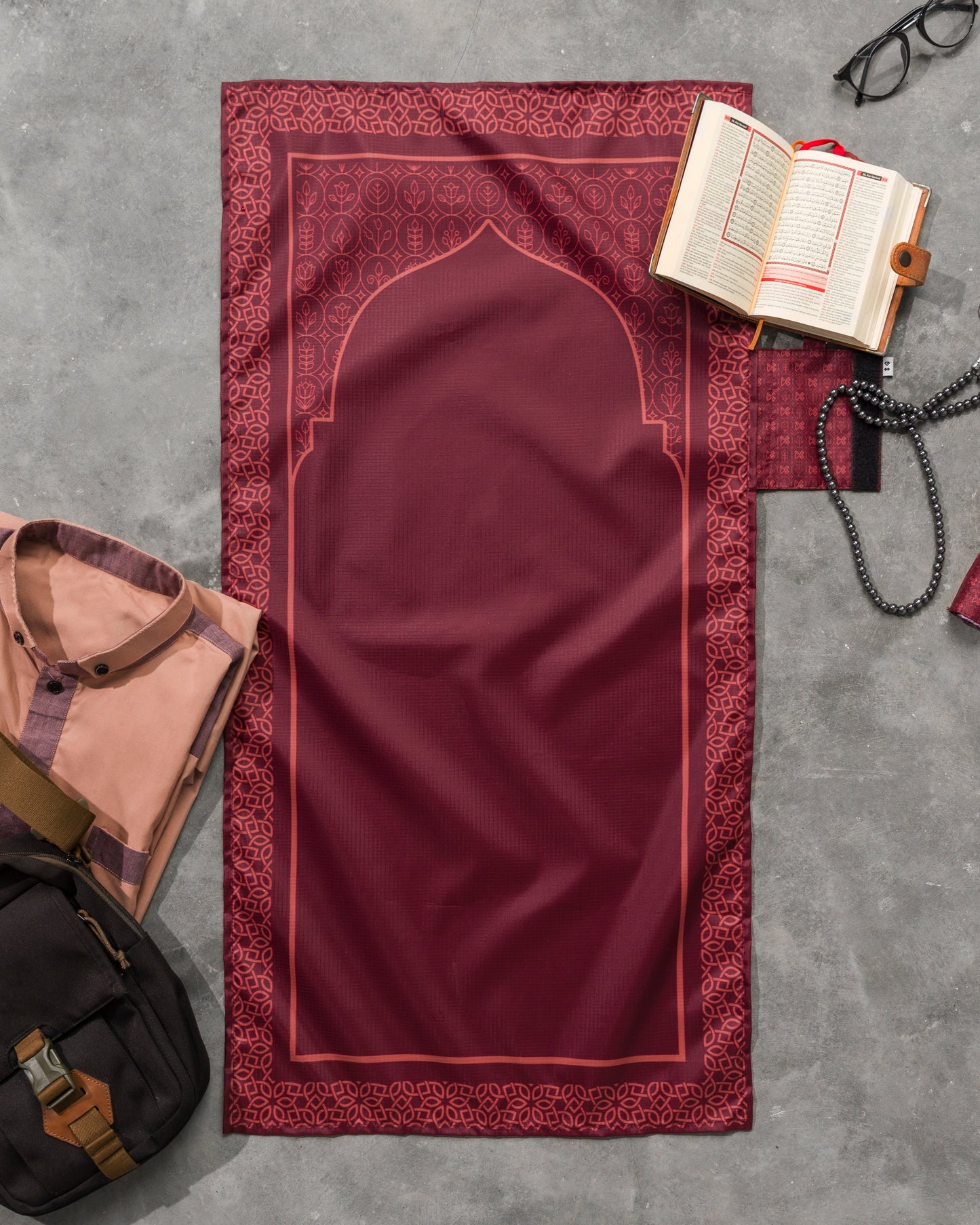 SAJADAH TRAVELING GENGGAM MAN