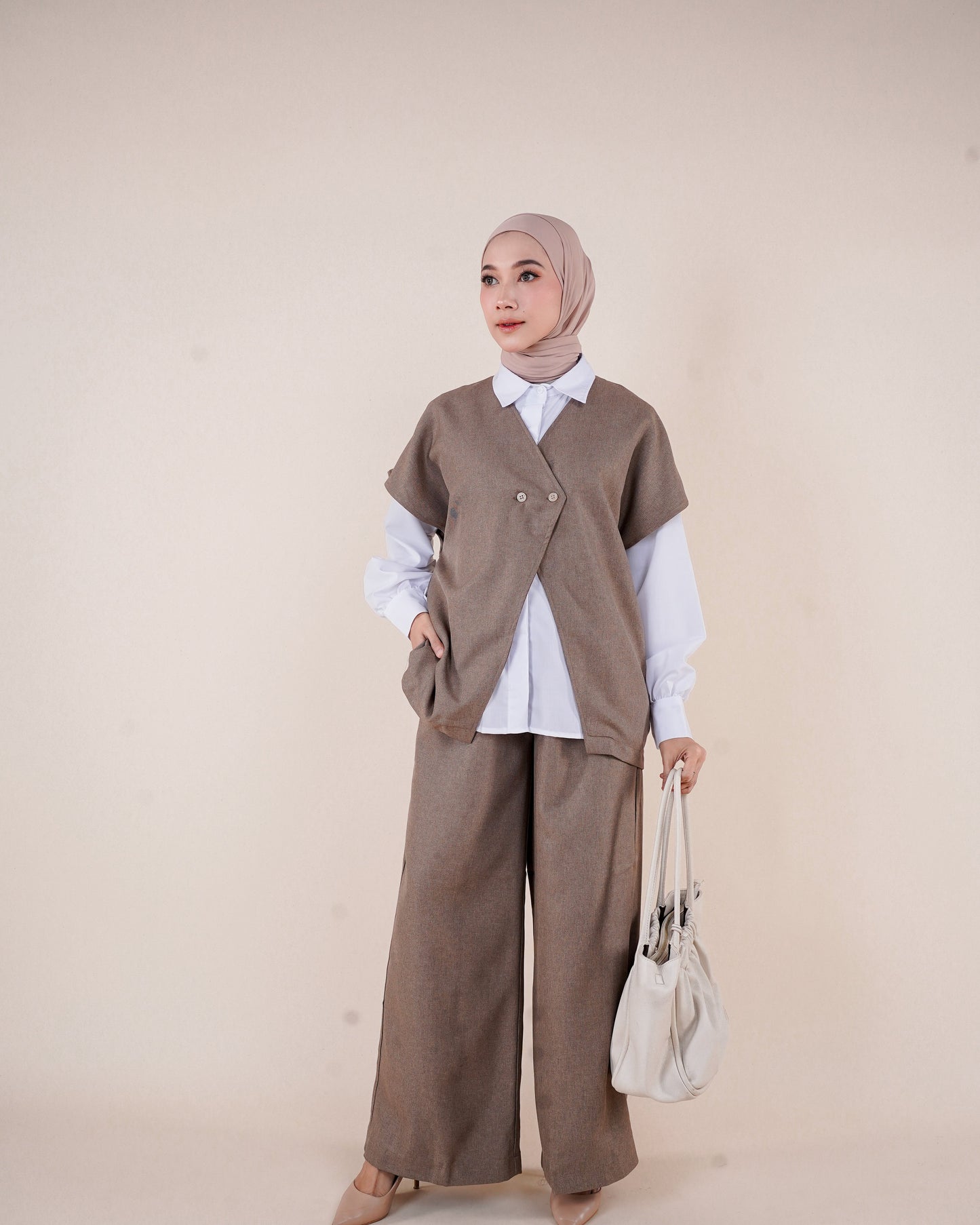 YUVIKA PANTS