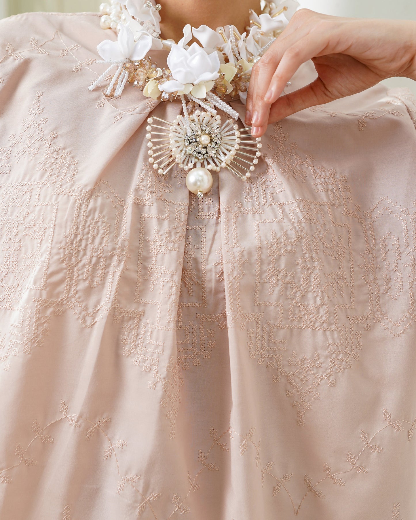 ZERINA BLOUSE