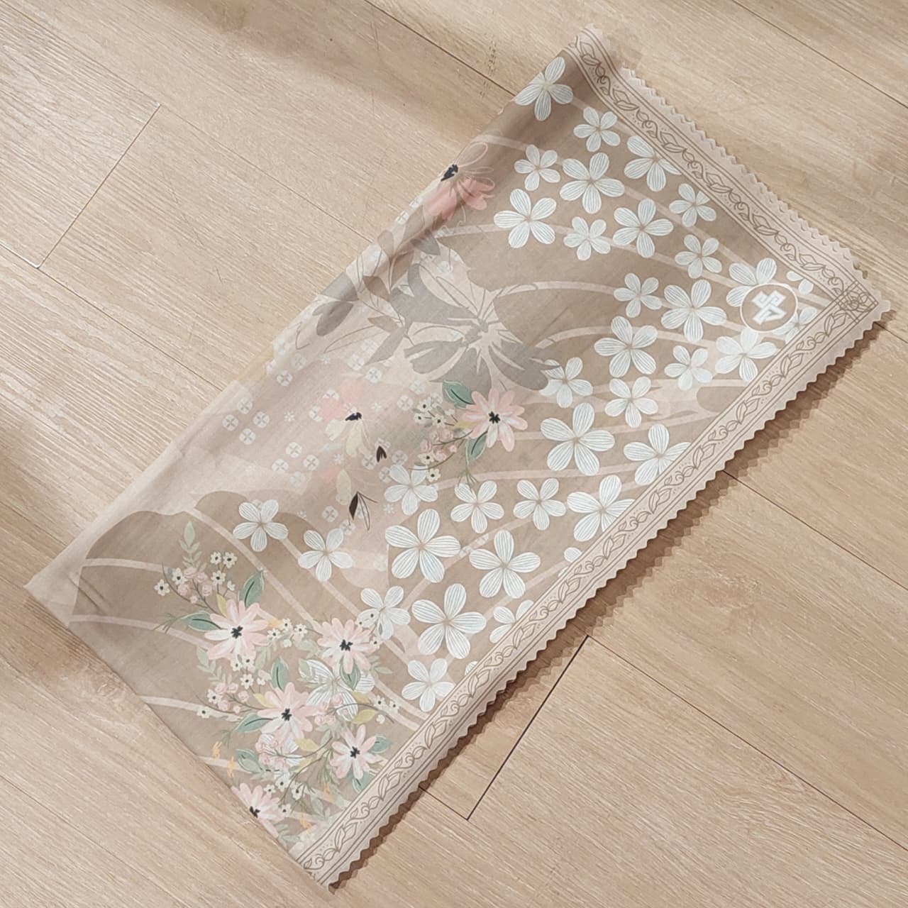 DANYKA SCARF